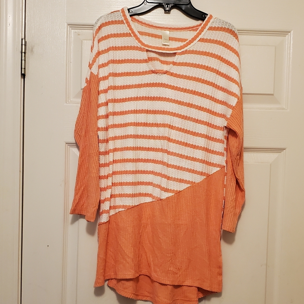 Ladies knit top